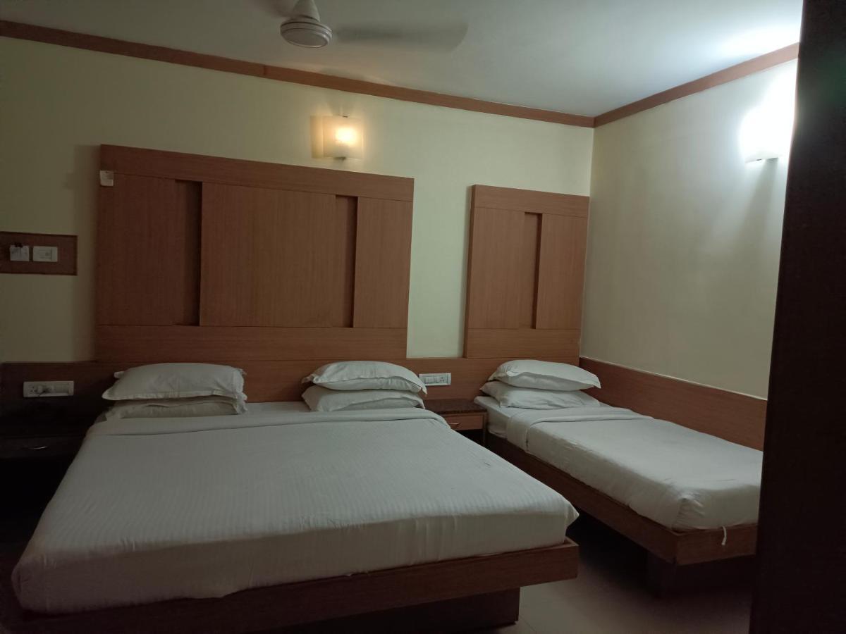 Hotel A P Coimbatore Luaran gambar