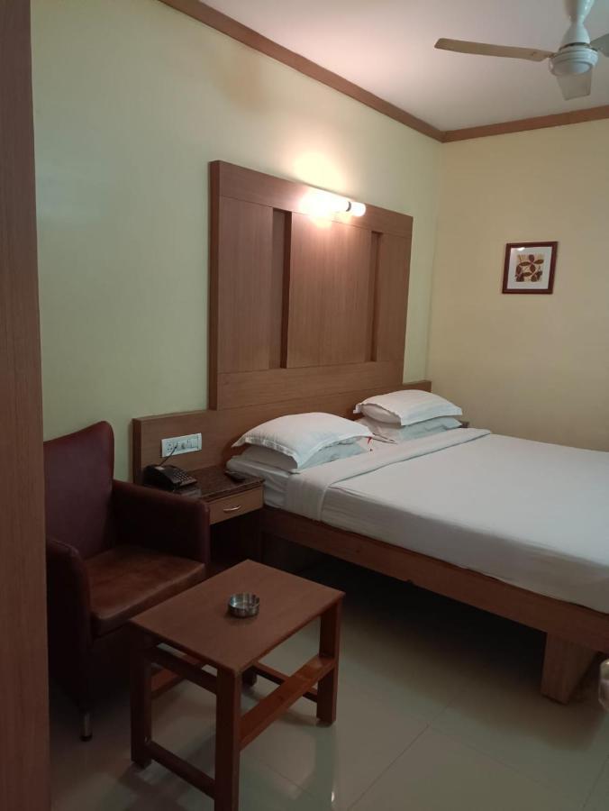 Hotel A P Coimbatore Luaran gambar
