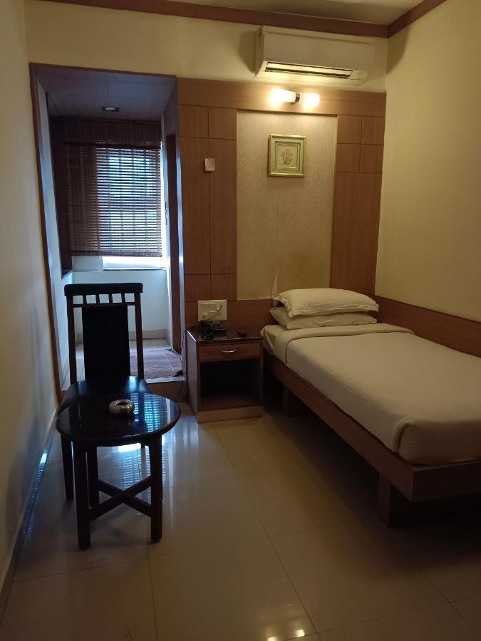 Hotel A P Coimbatore Luaran gambar