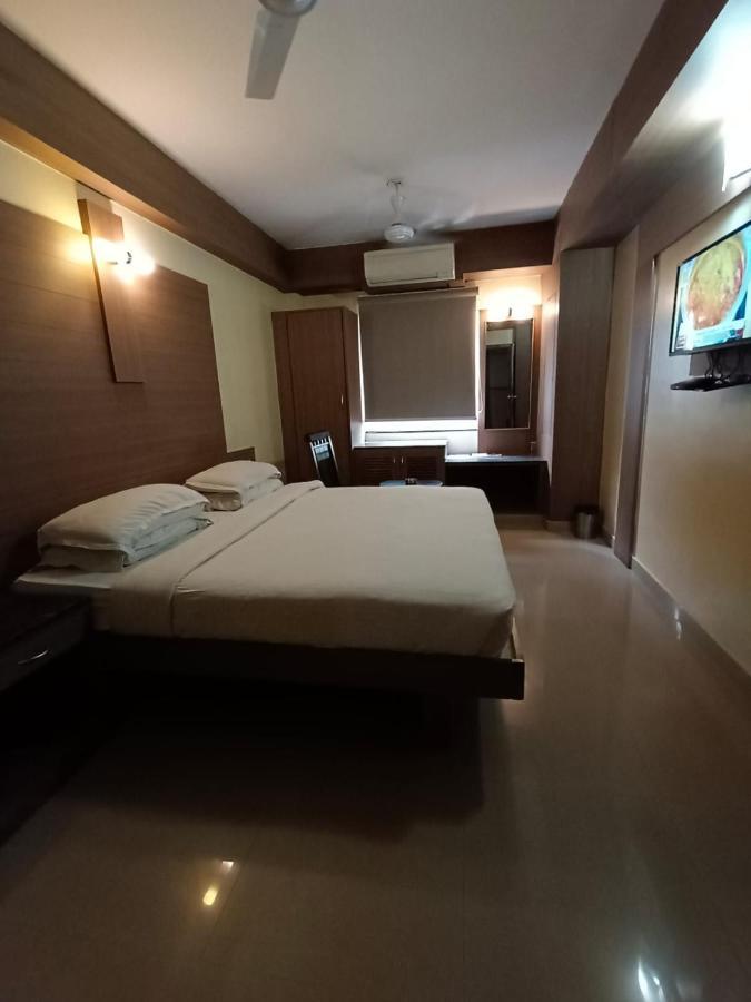 Hotel A P Coimbatore Luaran gambar